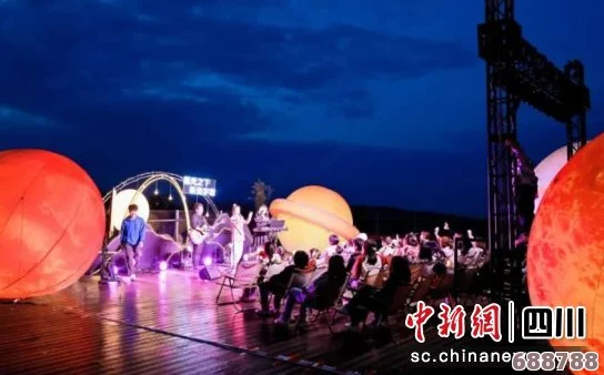 星空无限传媒回家过年孟孟：每一份温馨的团圆都在这秋冬节日中闪烁着幸福的光芒