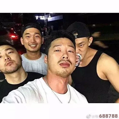 猛男GayGay 免费视频：真实用户评价揭示高清内容与热情互动，带你畅享极致观影体验！