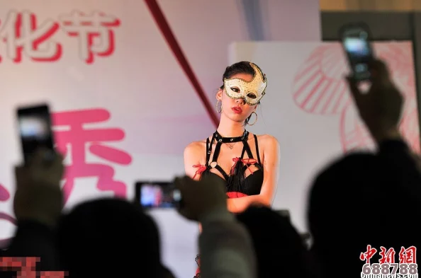 91九色在线视频：激情四射,欲罢不能,一触即发的视觉盛宴等你来撩