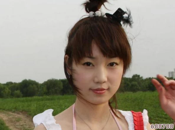 张筱雨私密大开，惊艳全场！神秘新作引爆网络，粉丝直呼＂太美了